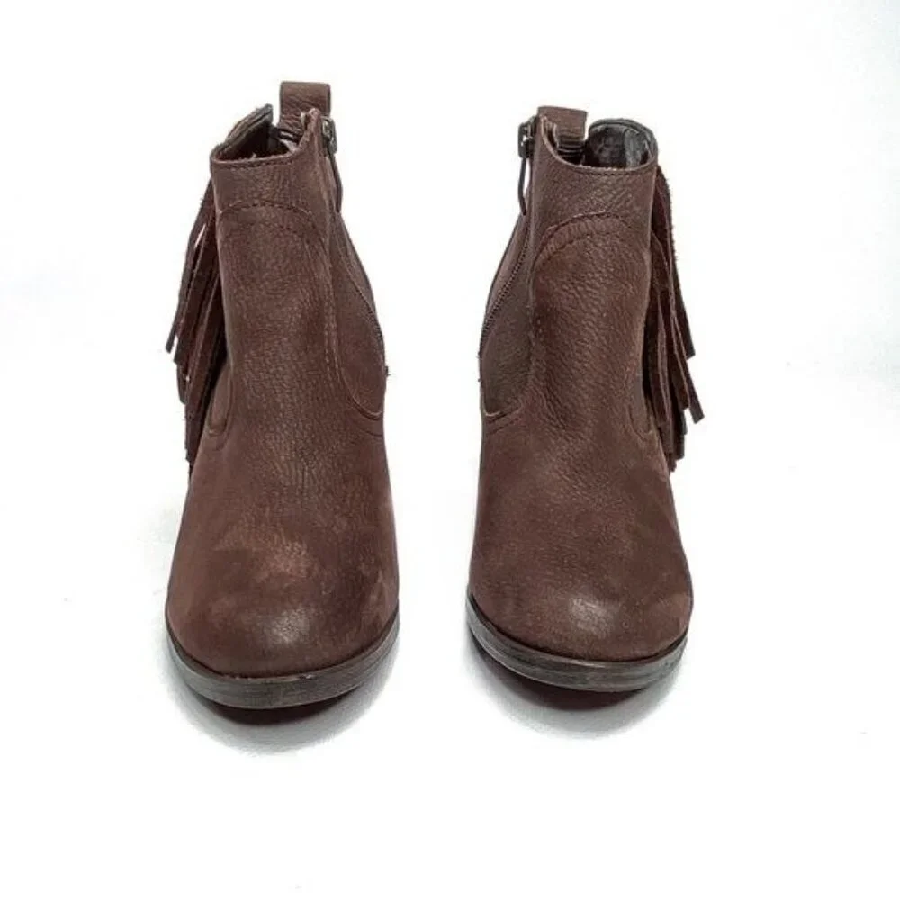 VINCE‎ CAMUTO Brown Fringe Ankle Boots/Booties 8.5